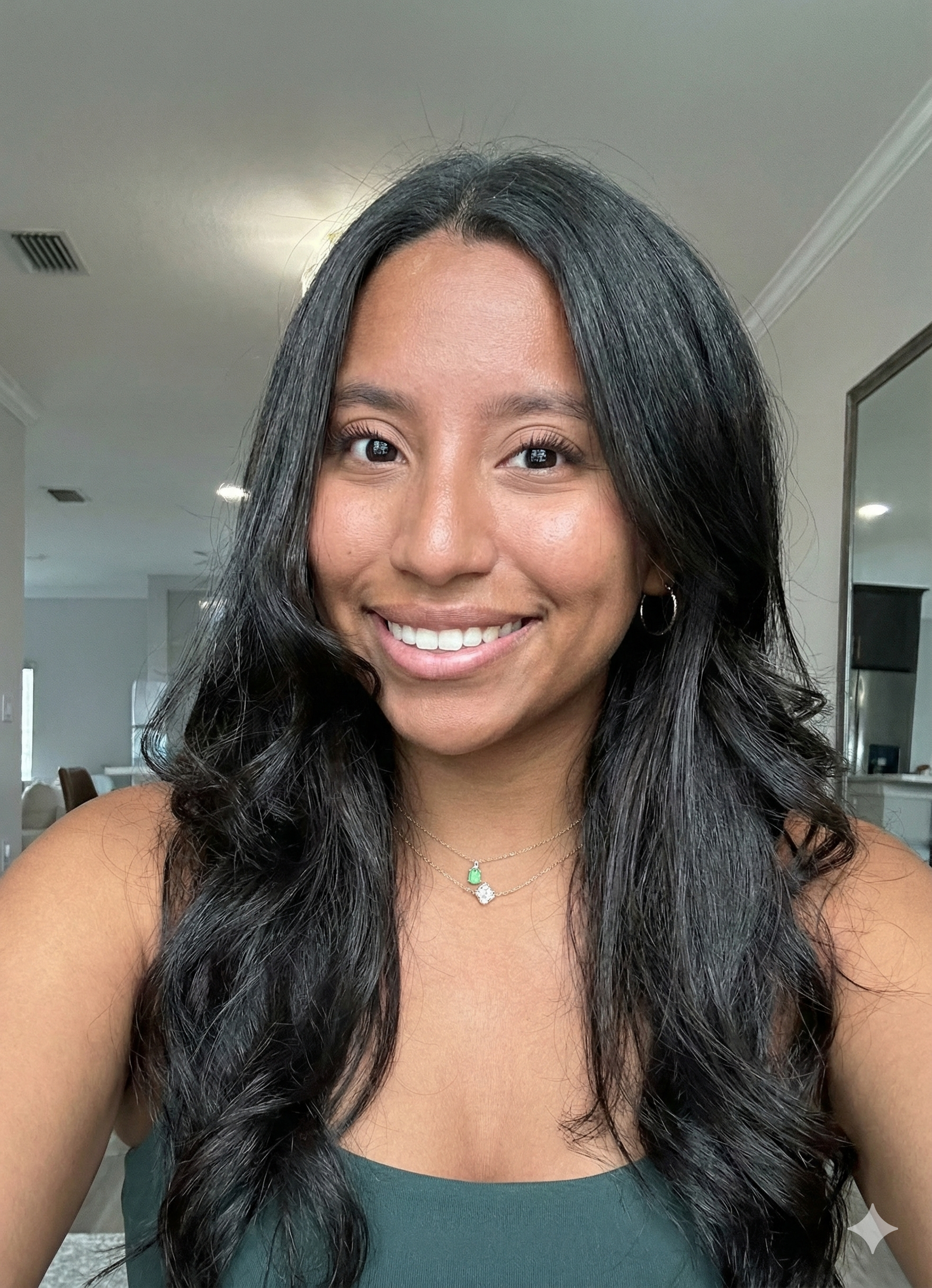 Amanda Jones - Tech and Health Enthusiast reviewer